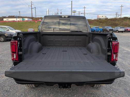 2025 RAM 2500 Laramie Crew Cab 4x4 6'4' Box