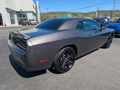 2015 Dodge Challenger R/T Plus