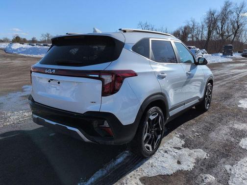 2024 Kia Seltos SX Turbo