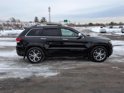 2020 Jeep Grand Cherokee Overland