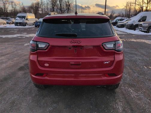 2022 Jeep Compass (RED) Edition 4x4