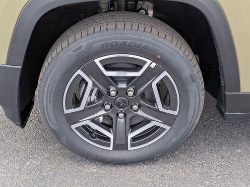 '41 2026 Jeep Cherokee Limited