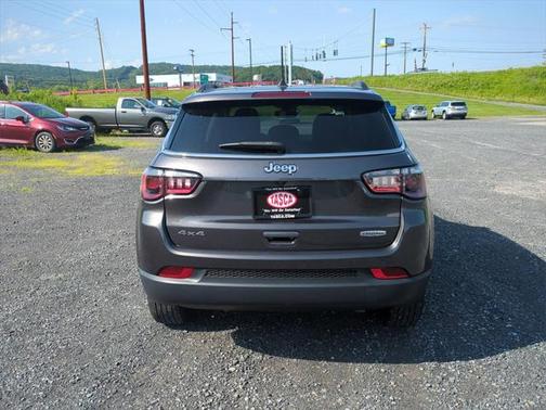 2021 Jeep Compass Latitude
