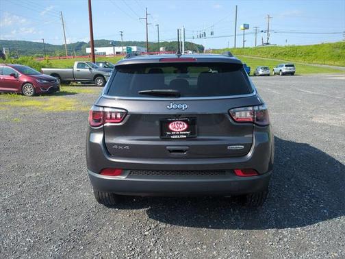 2021 Jeep Compass Latitude