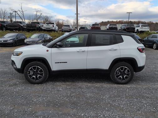 2026 Jeep Compass Trailhawk