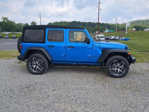 2025 Jeep Wrangler 4xe Sport S
