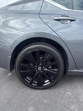 2020 Nissan Altima SR Intelligent AWD