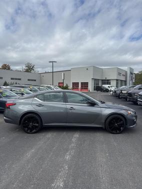 2020 Nissan Altima SR Intelligent AWD