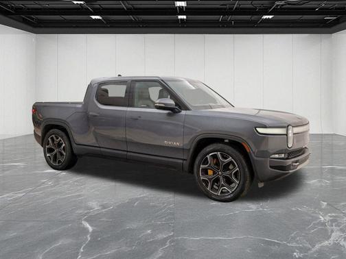 2022 Rivian R1T Adventure