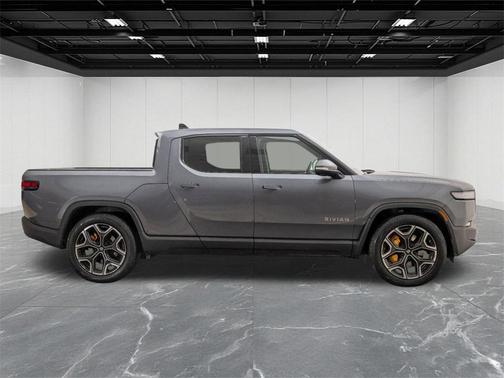 2022 Rivian R1T Adventure
