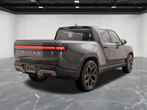 2022 Rivian R1T Adventure
