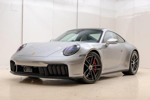 2025 Porsche 911 Carrera GTS