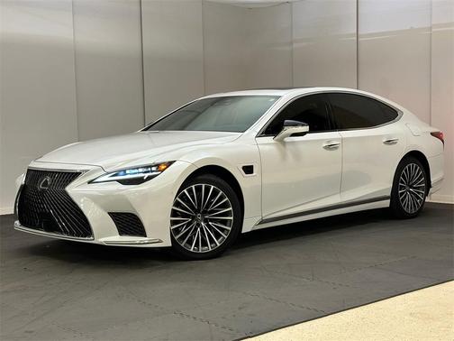 2024 Lexus LS 500h Base