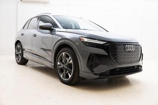 2024 Audi Q4 e-tron Premium 55 quattro