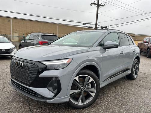 2024 Audi Q4 e-tron Premium 50 quattro