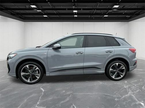 2024 Audi Q4 e-tron Premium 50 quattro
