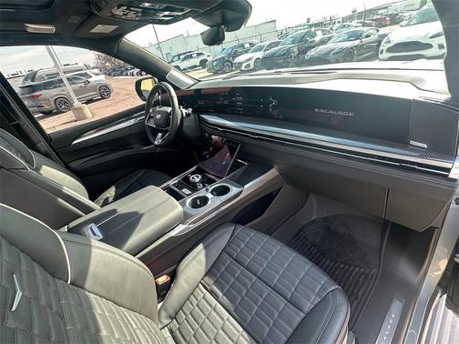 2025 Cadillac Escalade V-Series