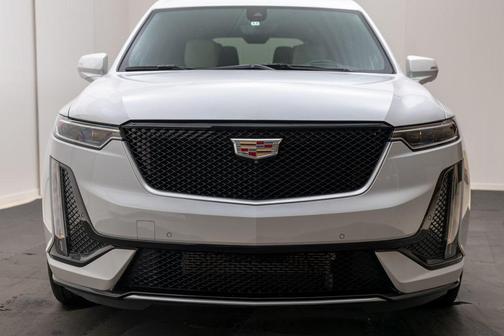 2024 Cadillac XT6 Sport AWD
