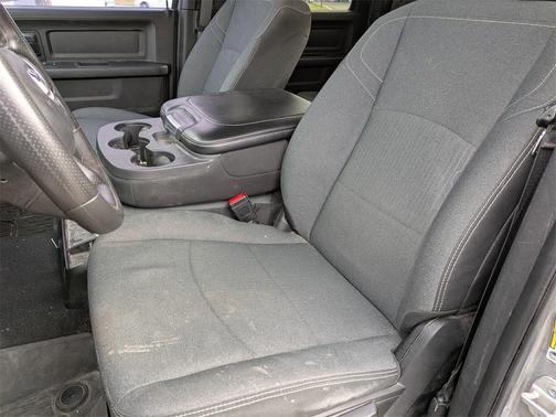 2022 RAM 2500 Tradesman Crew Cab 4x4 8' Box