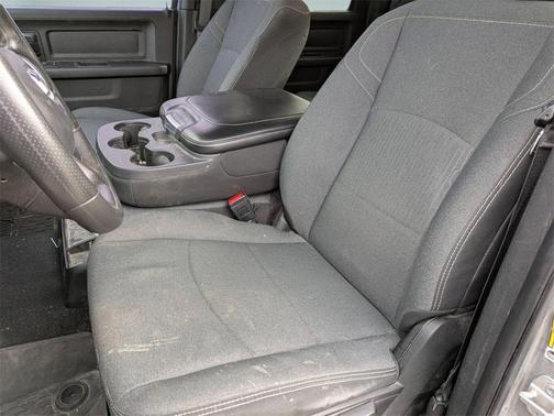 2022 RAM 2500 Tradesman Crew Cab 4x4 8' Box