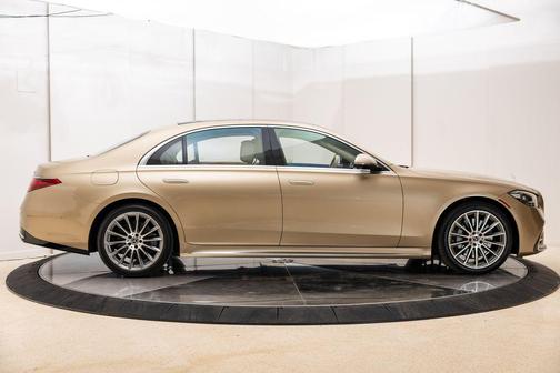 MANUFAKTUR Kalahari Gold 2022 Mercedes-Benz S-Class 4MATIC