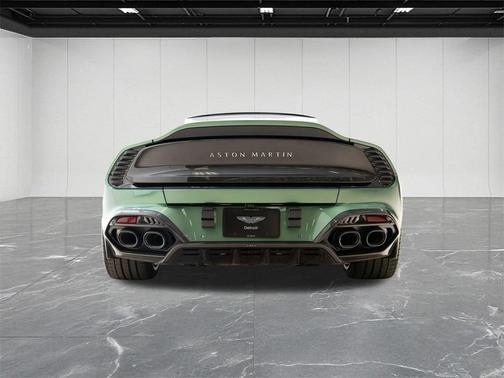 2025 Aston Martin Vanquish V12