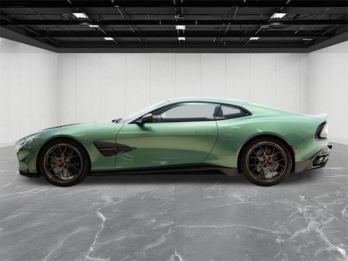 2025 Aston Martin Vanquish V12