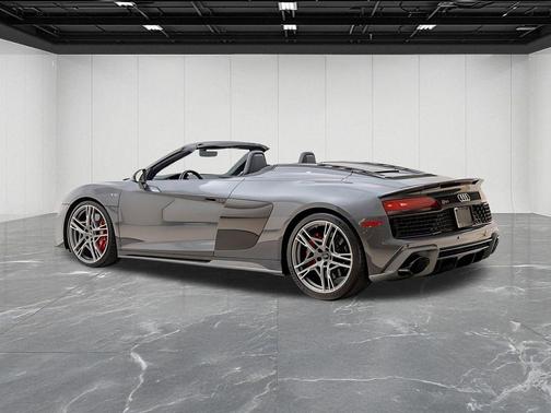 Daytona Gray Pearl 2020 Audi R8 V10 performance quattro S tronic