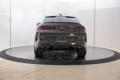 Dravit Gray Metallic 2026 BMW X6 M Competition