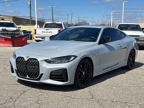 Brooklyn Gray Metallic 2023 BMW M440 i