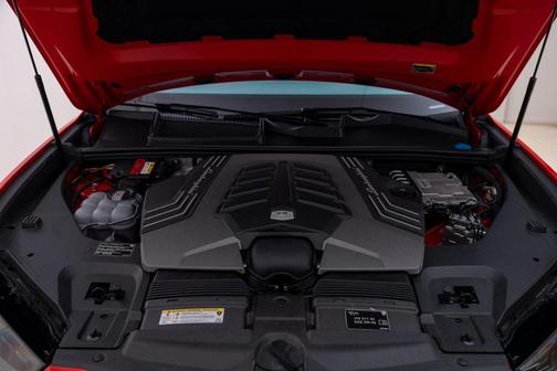 2022 Lamborghini Urus Graphite Capsule