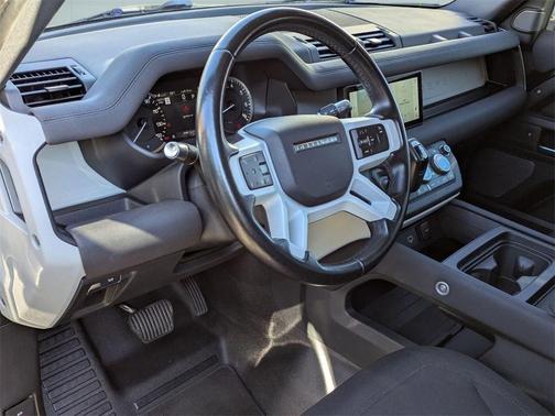 2022 Land Rover Defender 110 Standard