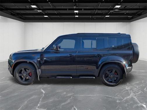 2022 Land Rover Defender 110 Standard