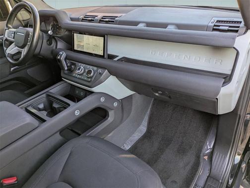 2022 Land Rover Defender 110 Standard