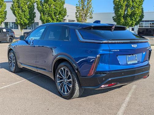 2024 Cadillac LYRIQ Sport