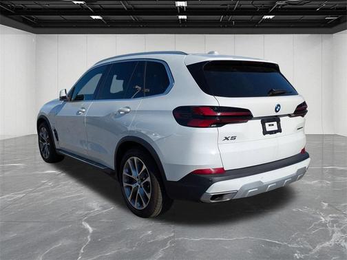 2025 BMW X5 PHEV xDrive50e