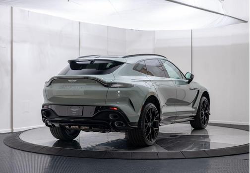 Q Aura Green 2026 Aston Martin DBX S