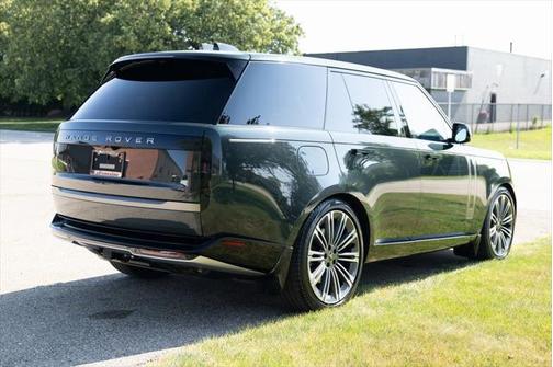 2024 Land Rover Range Rover P530 SE