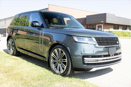 2024 Land Rover Range Rover P530 SE