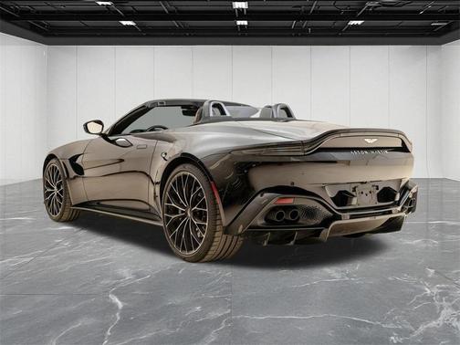 2023 Aston Martin Vantage Roadster