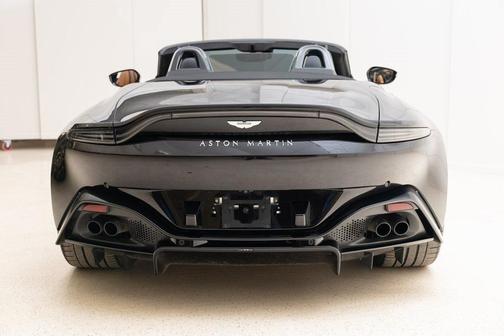 2023 Aston Martin Vantage Roadster