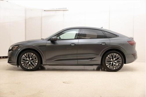 2024 Audi Q8 e-tron Prestige