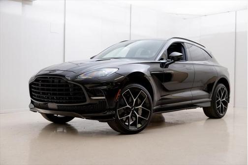 2025 Aston Martin DBX 707