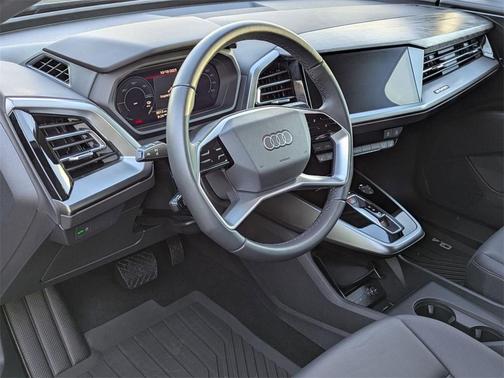 2024 Audi Q4 e-tron Premium Plus 55 quattro