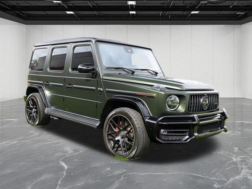 MANUFAKTUR Olive Metallic 2023 Mercedes-Benz AMG G 63 4MATIC
