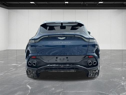 2026 Aston Martin DBX 707
