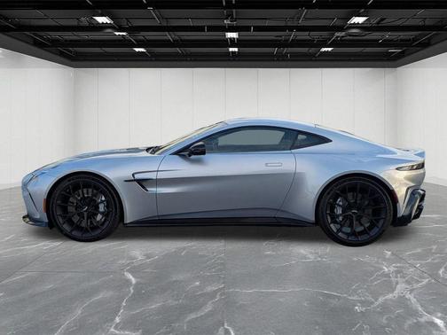 Lightning Sliver 2026 Aston Martin Vantage Base