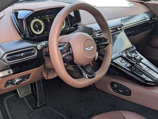 Lightning Sliver 2026 Aston Martin Vantage Base