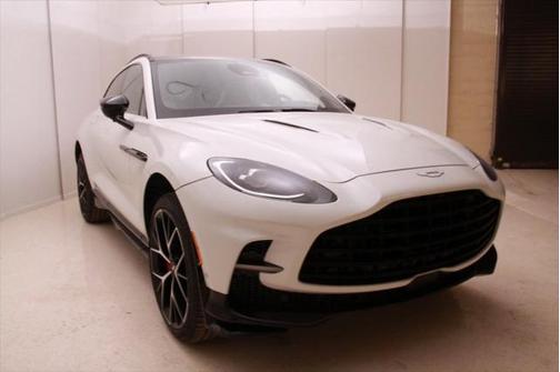 2025 Aston Martin DBX 707
