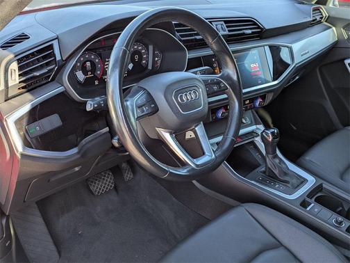 2021 Audi Q3 40 Premium